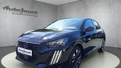 Gebraucht Peugeot 208 Allure 101 PS (74 kW) 2025 Schwarz Kleinwagen