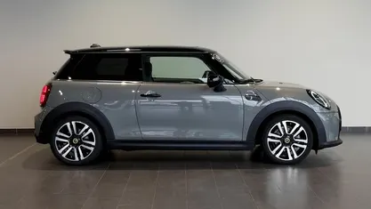 Gebraucht 2021 Mini Cooper SE Kleinwagen | 18.150 € (Fairer Preis)