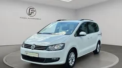 Weiß Gebraucht 2015 VW Sharan Comfortline Van / Kleinbus | 13.450 € (Fairer Preis)