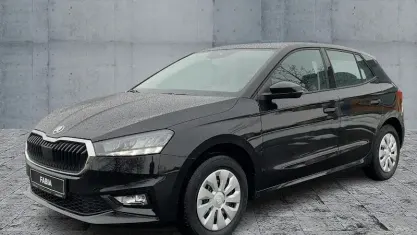 Neu Skoda Fabia Selection 95 PS (69 kW) 2025 Schwarz Kleinwagen