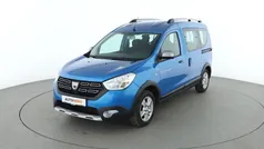 Blau Gebraucht 2021 Dacia Dokker Stepway Van | 19.200 € (Teuer)