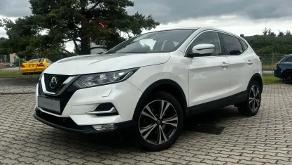 Gebraucht Nissan Qashqai 140 PS (102 kW) 2019 Weiß SUV