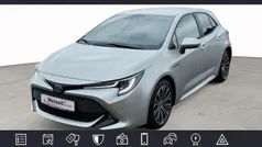 Cosmicsilber metallic Gebraucht 2021 Toyota Corolla Team Limousine | 21.490 € (Guter Preis)