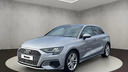 Gebraucht Audi A3 Sport 150 PS (110 kW) 2022 Limousine