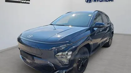 Blau Neu 2025 Hyundai Kona Trend SUV | 38.990 € (Fairer Preis)