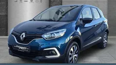 Grün Gebraucht 2017 Renault Captur Expression SUV | 10.990 € (Fairer Preis)