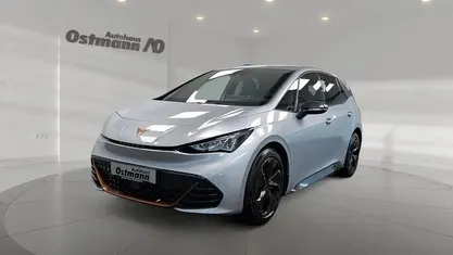 Gebraucht Cupra Born 169 kW (231 PS) 2025 Geysirsilber Kleinwagen
