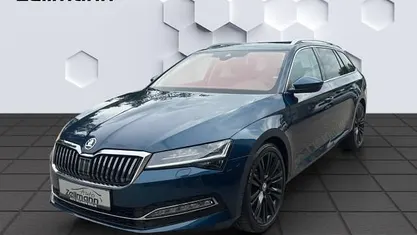 Gebraucht Skoda Superb Style 150 PS (110 kW) 2024 Blau Kombi