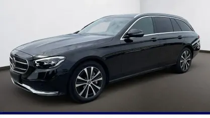 Gebraucht Mercedes E300 Avantgarde 306 PS (225 kW) 2023 Obsidianschwarz Limousine