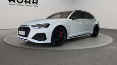 Gletscherweiß metallic Gebraucht 2024 Audi RS4 Ambiente Kombi | 81.900 € (Fairer Preis)