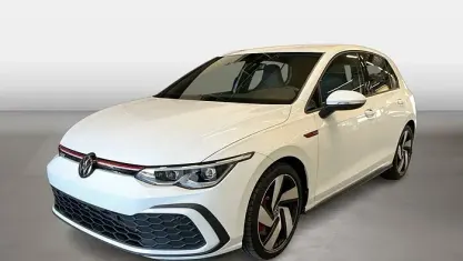 Gebraucht VW Golf VIII GTI 245 PS (180 kW) 2024 Pure white Limousine
