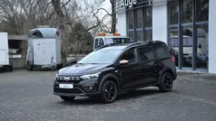 Schwarz Gebraucht 2022 Dacia Jogger Extreme Van / Kleinbus | 23.710 € (Fairer Preis)