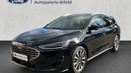 Schwarz Gebraucht 2022 Ford Focus Kombi | 17.900 € (Guter Preis)