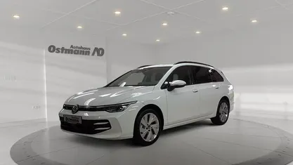 Pure white Gebraucht 2025 VW Golf VIII Life Kombi | 24.849 € (Fairer Preis)