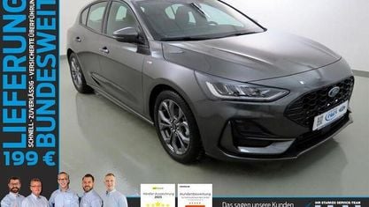 Używany Ford Focus ST-Line 155 KM (114 kW) 2024 Szary Sedan/Limuzyna