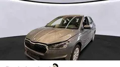 Grau Gebraucht 2022 Skoda Fabia Ambition Limousine | 18.777 € (Fairer Preis)