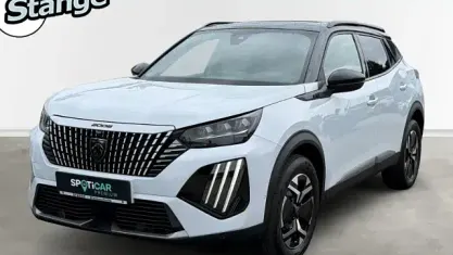 Gebraucht Peugeot 2008 GT 131 PS (96 kW) 2023 Okenitweiß (metallic) SUV