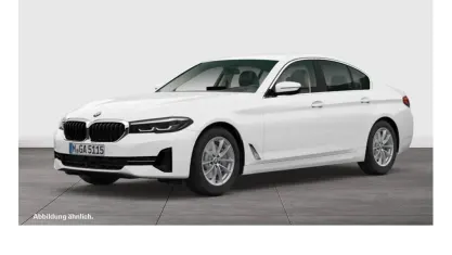 Gebraucht BMW 520 Sport Line 190 PS (139 kW) 2022 Alpinweiß uni Limousine
