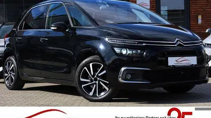 Gebraucht Citroën C4 Picasso Shine 150 PS (110 kW) 2017 Lack onyx schwarz/ty Van / Kleinbus