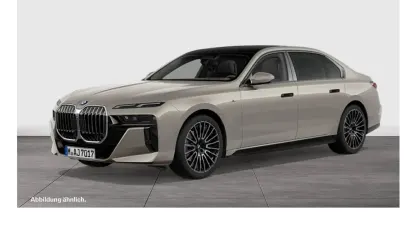 Gebraucht BMW 740 M Sport 299 PS (219 kW) 2025 Grau Limousine