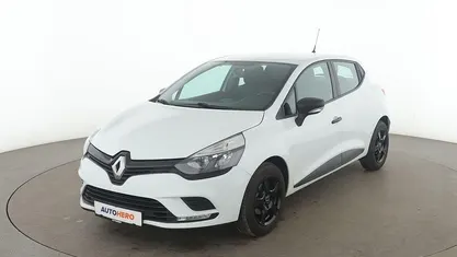 Weiß Gebraucht 2019 Renault Clio IV Life Limousine | 9.880 € (Fairer Preis)