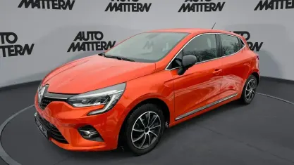 Begagnad Renault Clio V Intens 131 HK (96 kW) 2019 Orange Sedan