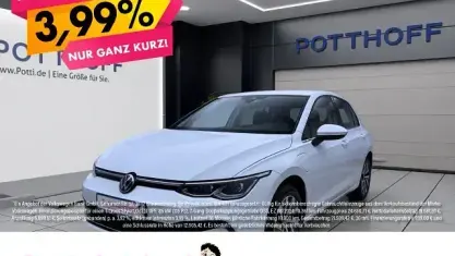 Gebraucht VW Golf VIII Style 204 PS (150 kW) 2022 Pure white Limousine
