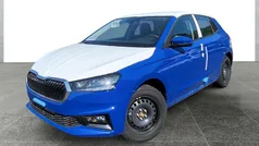 Blau Neu 2025 Skoda Fabia Essence Limousine | 16.650 € (Guter Preis)