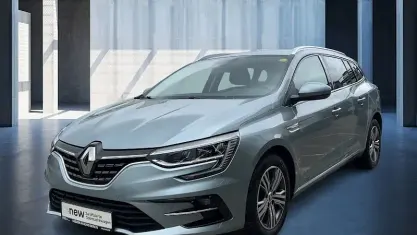 Gebraucht Renault Mégane GrandTour Intens 140 PS (102 kW) 2021 Baltikumgrau Kombi