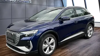 Gebraucht Audi Q4 e-tron S-Line 150 kW (204 PS) 2023 Blau SUV