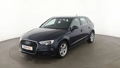Gebraucht Audi A3 2018 Blau Limousine