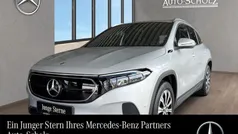 Silber Gebraucht 2022 Mercedes EQA300 Advanced SUV | 31.998 € (Fairer Preis)