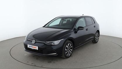 Gebraucht VW Golf VII Active 116 PS (85 kW) 2021 Schwarz Kleinwagen