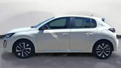 Gebraucht Peugeot 208 Active 75 PS (55 kW) 2024 Weiß Kleinwagen