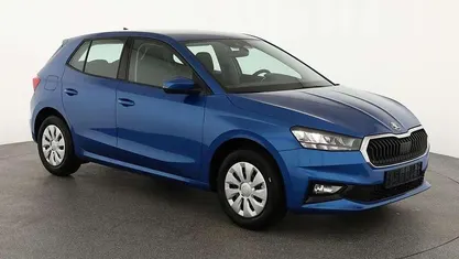 Gebraucht 2025 Skoda Fabia Selection Limousine | 19.595 € (Fairer Preis)