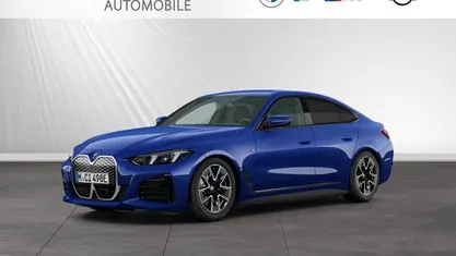 Portimao blau metallic Gebraucht 2025 BMW i4 M Sport Limousine | 45.488 € (Superpreis)