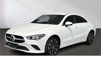 Gebraucht Mercedes CLA250e Business 218 PS (160 kW) 2022 Weiß Limousine