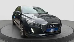 Schwarz Gebraucht 2017 Hyundai i30 Premium Limousine | 12.900 € (Guter Preis)