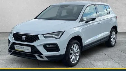 Weiß Gebraucht 2023 Seat Ateca Style SUV | 25.890 € (Fairer Preis)