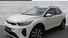 Gebraucht 2022 Kia Stonic Vision SUV | 16.790 € (Fairer Preis)