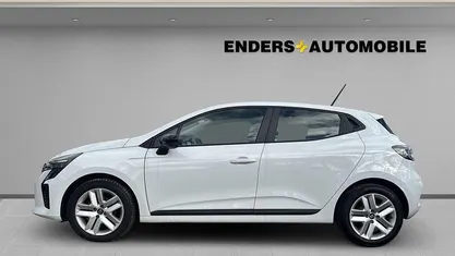 Gebraucht Renault Clio V Evolution 91 PS (66 kW) 2025 Weiss Kleinwagen