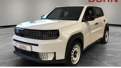 Gebraucht 2025 Fiat Grande Panda Red Kleinwagen | 22.990 € (Fairer Preis)