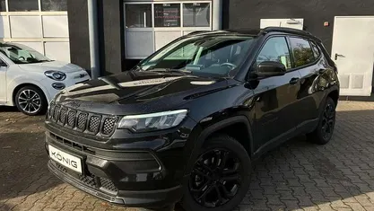 Schwarz Gebraucht 2023 Jeep Compass Night Eagle SUV | 25.989 € (Guter Preis)