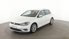 Weiß Gebraucht 2018 VW Golf VII Highline Limousine | 17.620 € (Fairer Preis)