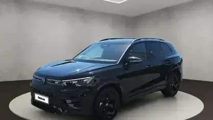 Neu VW Tiguan 150 PS (110 kW) 2026 Grenadillschwarz metallic SUV