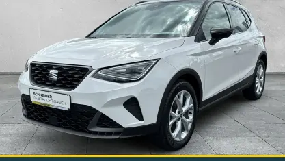 Gebraucht Seat Arona FR 150 PS (110 kW) 2023 Weiß SUV