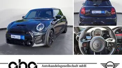 Schwarz Gebraucht 2022 Mini Cooper S Classic Kleinwagen | 29.930 € (Fairer Preis)