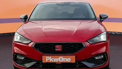 Gebraucht Seat Leon FR 204 PS (150 kW) 2021 Rot Limousine