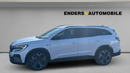 Weiss Gebraucht 2024 Renault Espace Esprit Alpine Van / Kleinbus | 41.280 € (Fairer Preis)