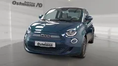 Blau Gebraucht 2022 VW e-up! Kleinwagen | 17.880 € (Fairer Preis)